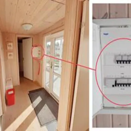 4 Person In *